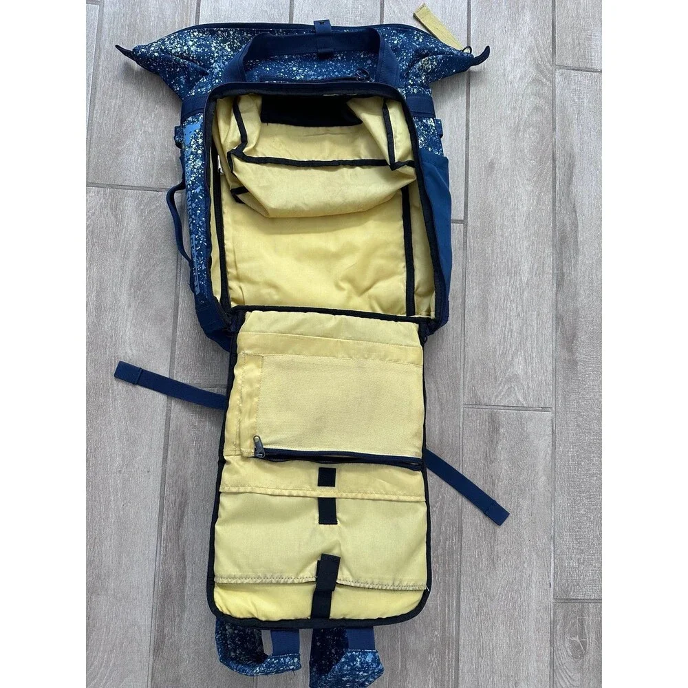 Under Armour Project Rock Duffle Backpack 21.9L Blue Splatter Gym Bag 1364189
